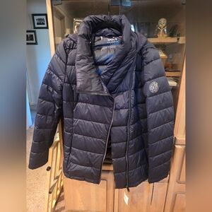 DKNY Women's Packable Hooded Puffer Jacket